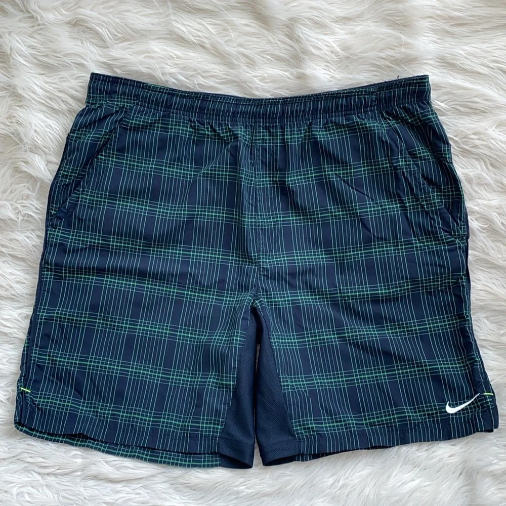Nike | Y2K Plaid Athletic Training Shorts